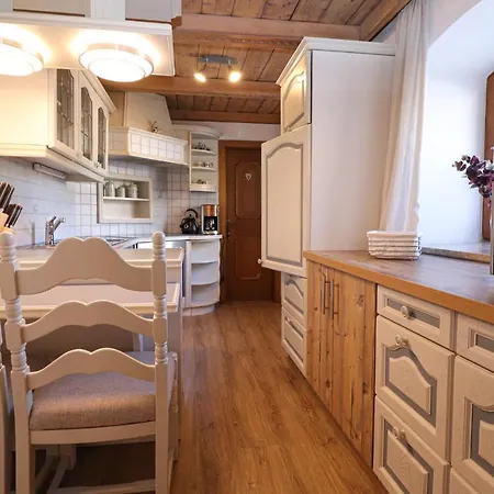 Amazing In With 2 Bedrooms بيت للعطل واغراين